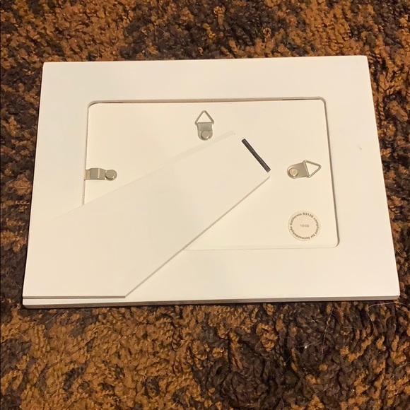 Alphabet “I ❤️ U” Picture Frame - Picture 4 of 6